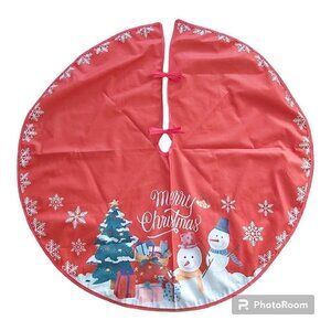 Nwot Red Medium Merry Christmas Snowmen Scene Christmas Tree Skirt - Size 34 In